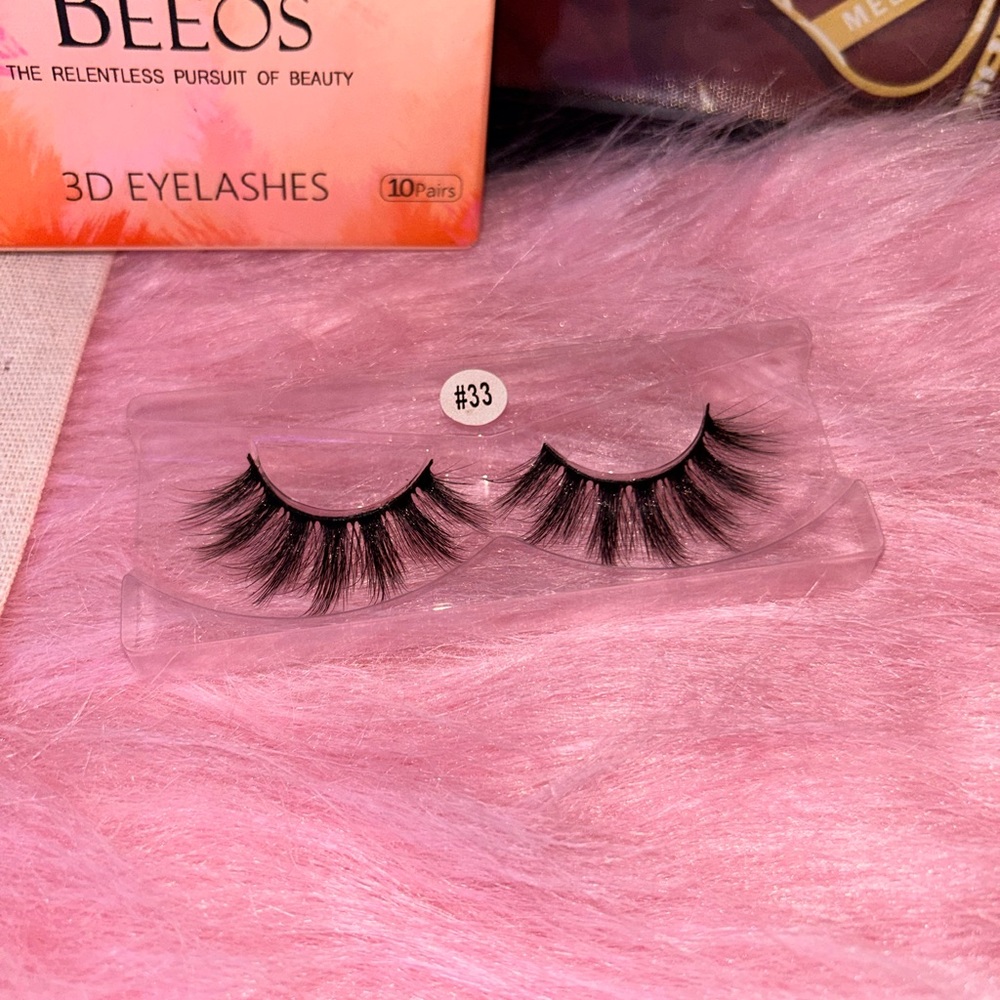 Mink Lashes Bundle - Picture 3 of 13